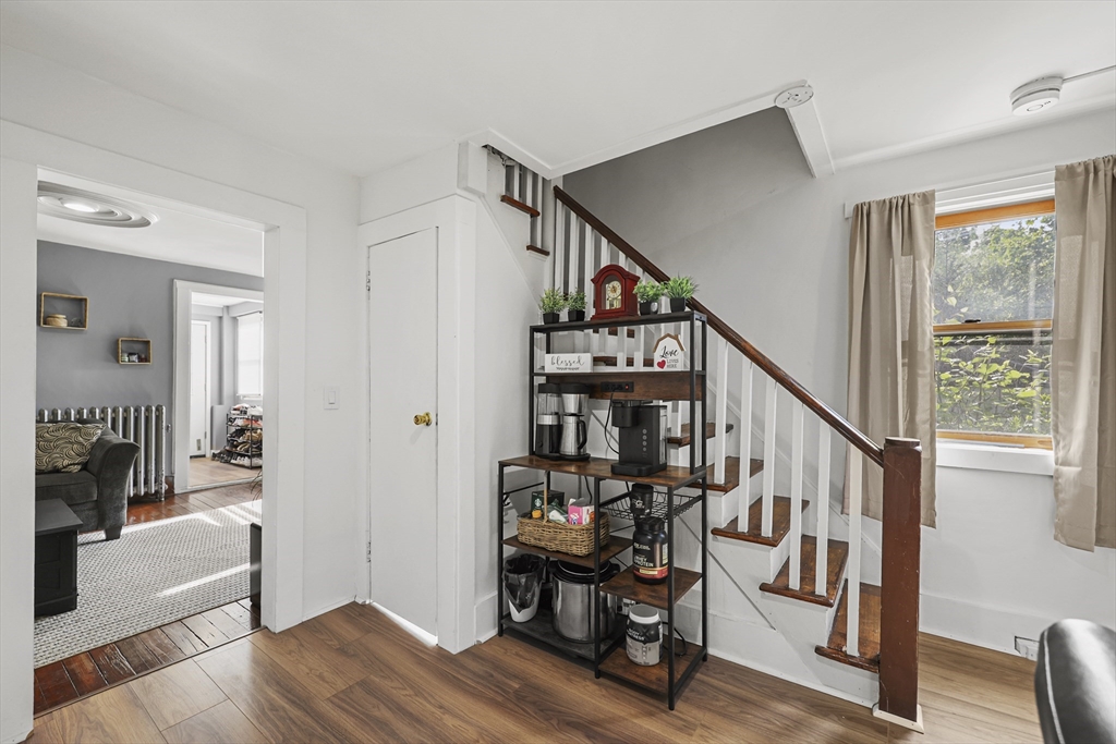 68 Orchard Street Pittsfield, MA 01201 - Photo 11 of 29