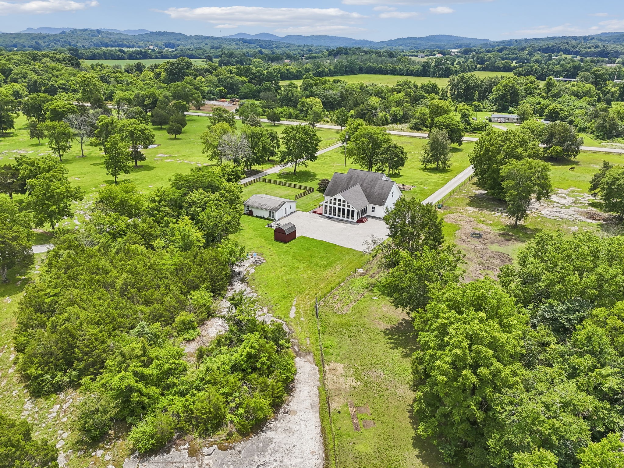 5123 Simmons Bluff Road Lebanon, TN 37090 - Photo 8 of 91 Gallery Image 8