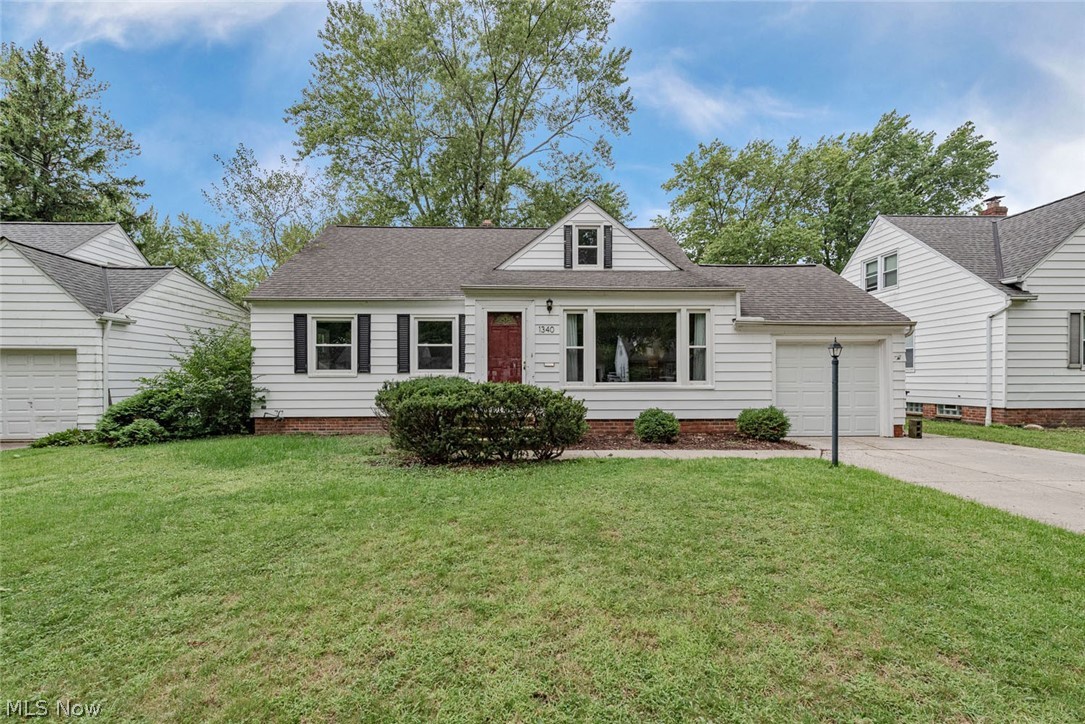 1340 Haverston Road Cleveland, OH 44124 - Photo 1 of 24