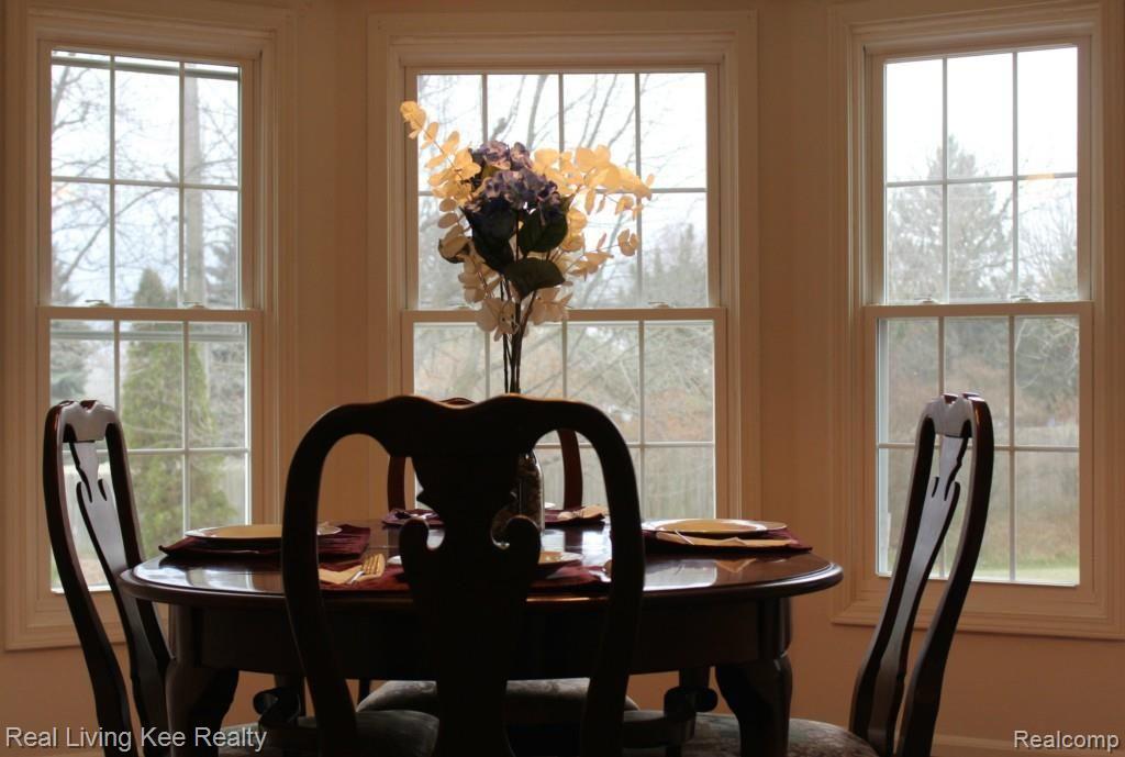 2275 Chippenham Chase Rochester, MI 48306 - Photo 19 of 21 img_0071.jpg