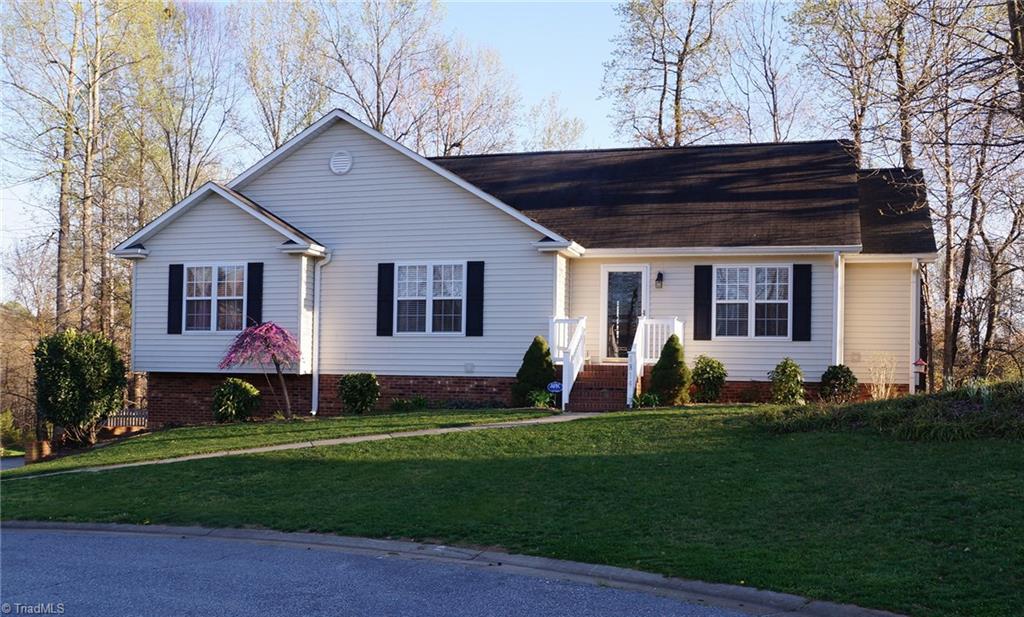 1814 Spring Path Trail Clemmons, NC 27012 - Photo 1 of 15 Gallery Image 1