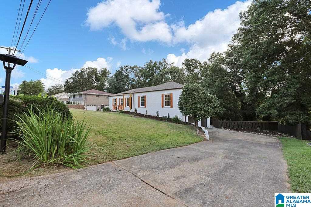 844 Rockingham Road Birmingham, AL 35235 - Photo 18 of 46