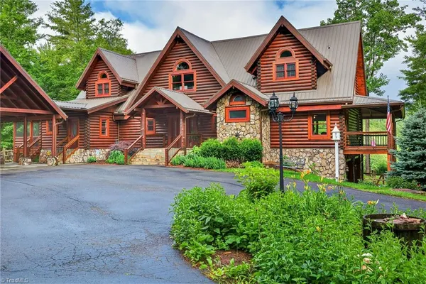 $2,245,000 | 904 Bryan Hollow Road, Boone, NC 28607