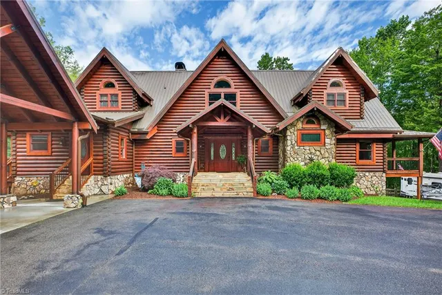 $2,245,000 | 904 Bryan Hollow Road, Boone, NC 28607