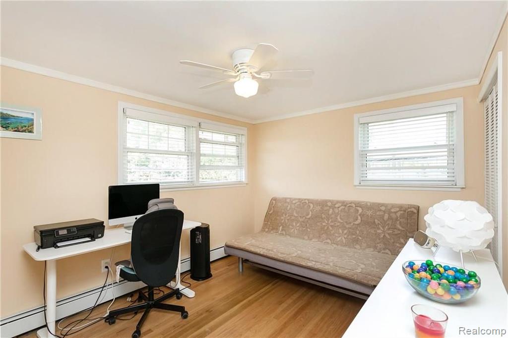 2830 West 13 Mile Road Royal Oak, MI 48073 - Photo 20 of 23