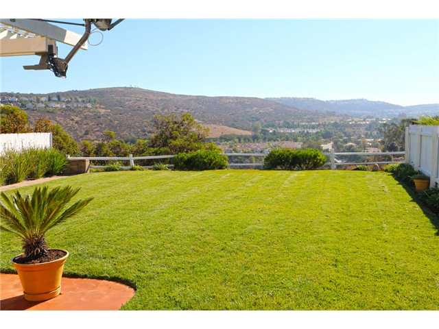 9044 Capcano Road San Diego, CA 92126 - Photo 13 of 18