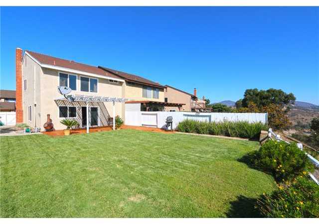 9044 Capcano Road San Diego, CA 92126 - Photo 9 of 18