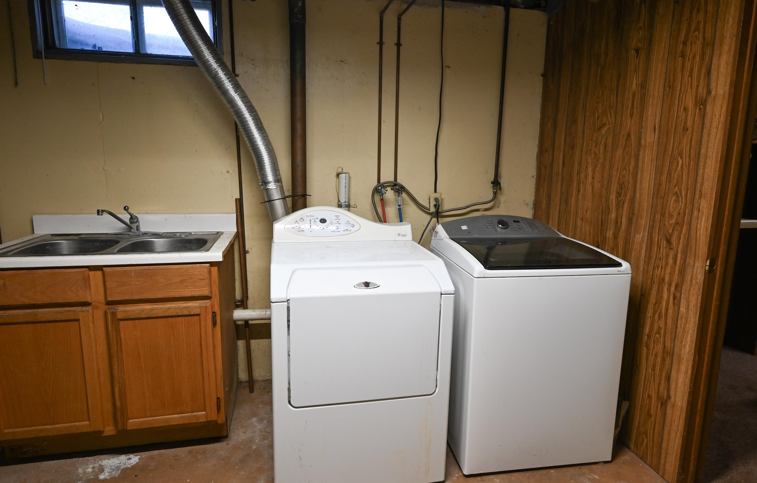 W8108 Dunning Road Pardeeville, WI 53954 - Photo 31 of 50