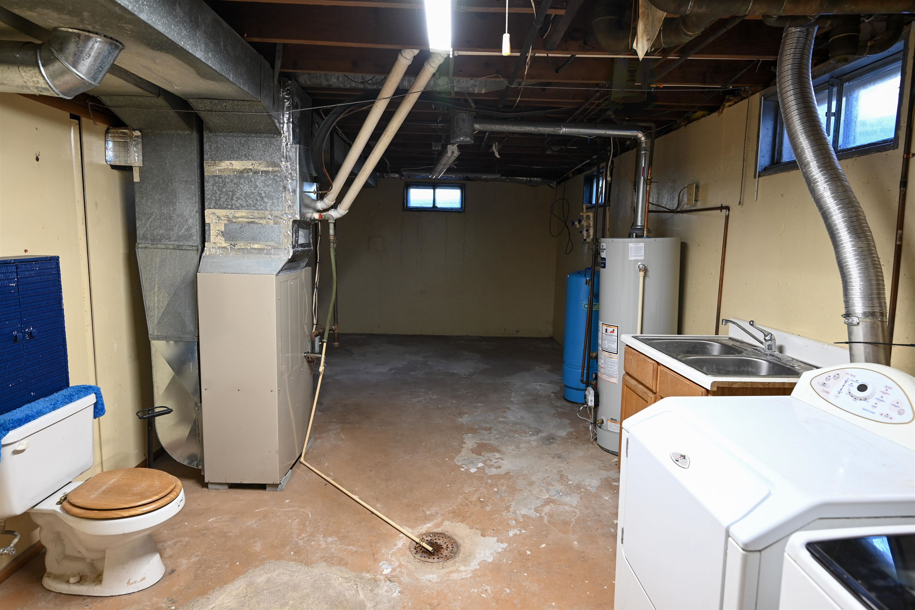 W8108 Dunning Road Pardeeville, WI 53954 - Photo 32 of 50