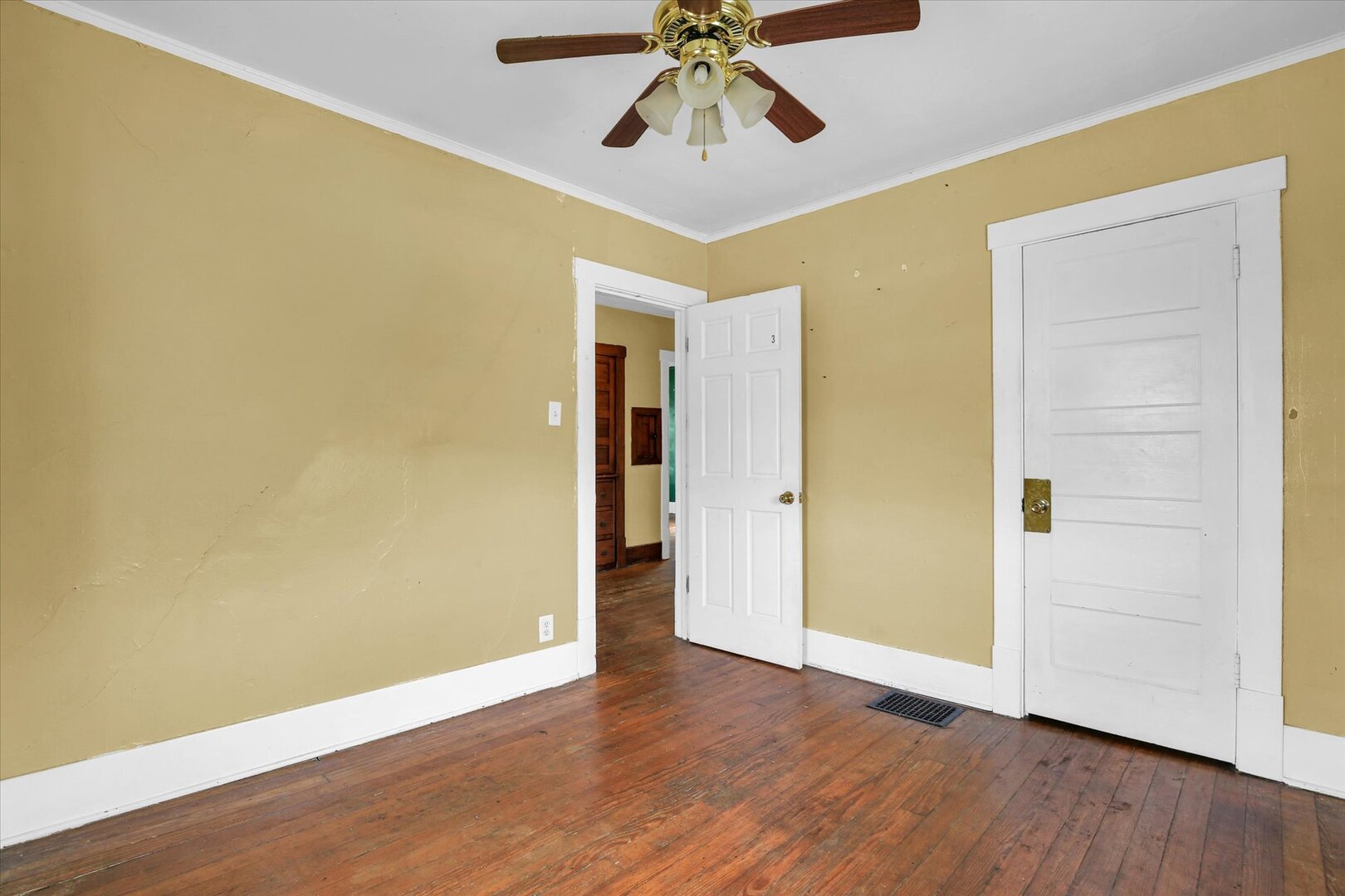 1305 West Macon Street Decatur, IL 62522 - Photo 23 of 37