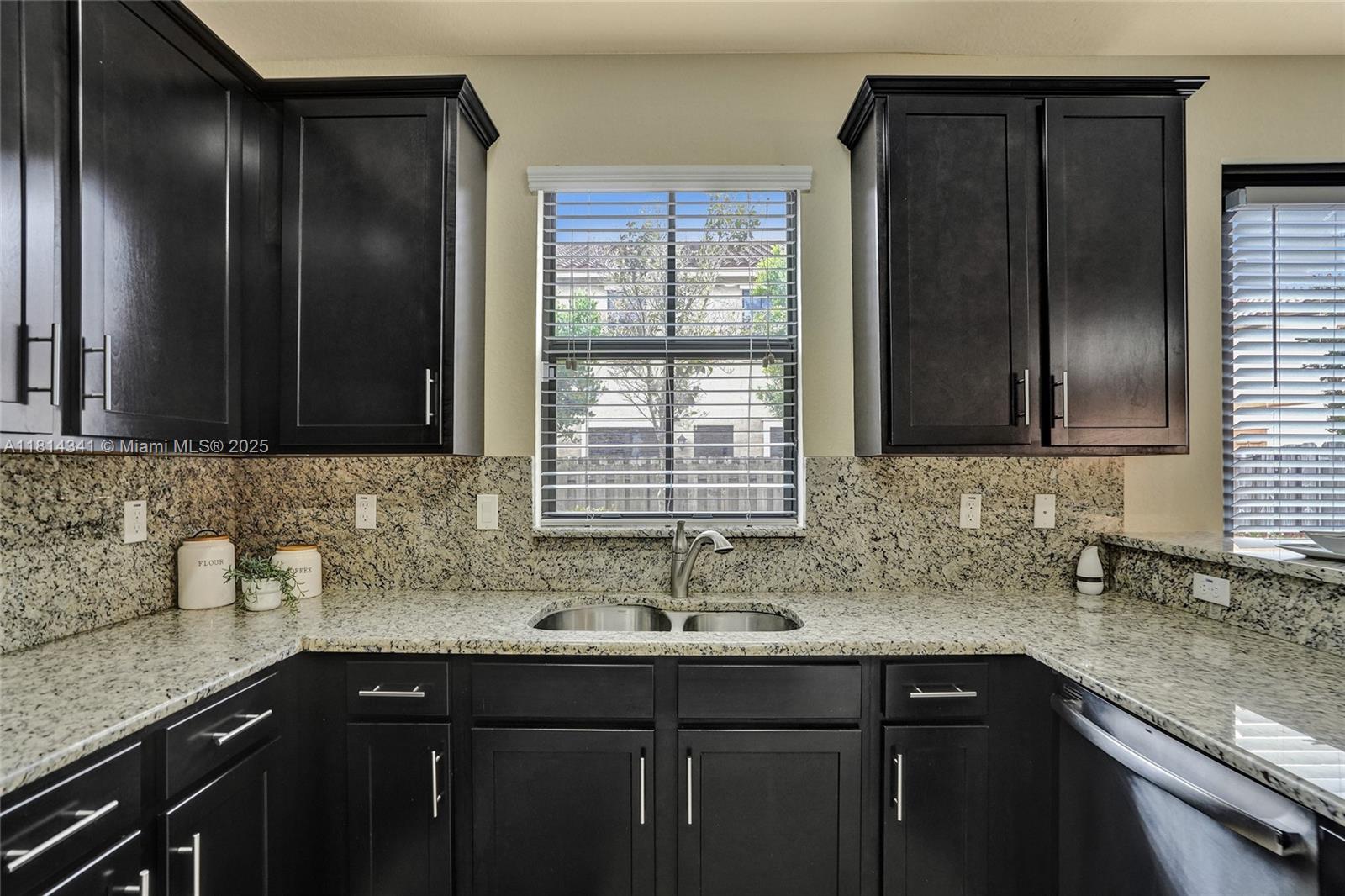 Town Parc Parkland, FL 33076 - Photo 22 of 81