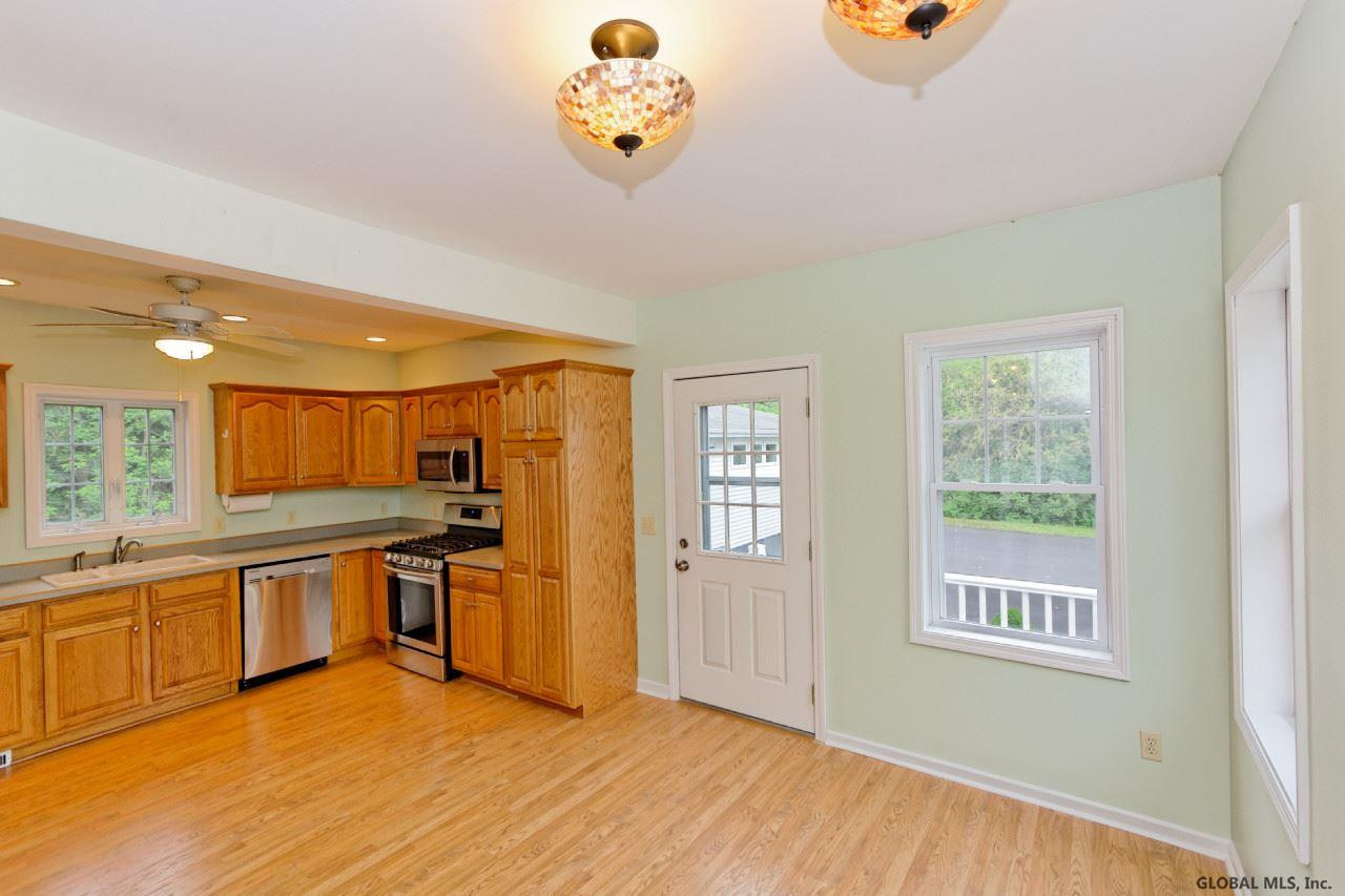 2841 Troy Schenectady Road Niskayuna, NY 12309 - Photo 11 of 25 Photo 11