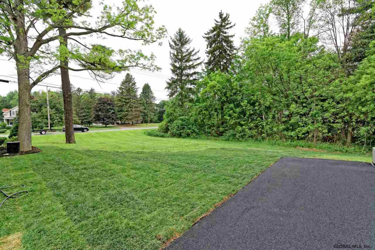 2841 Troy Schenectady Road Niskayuna, NY 12309 - Photo 24 of 25 Photo 24