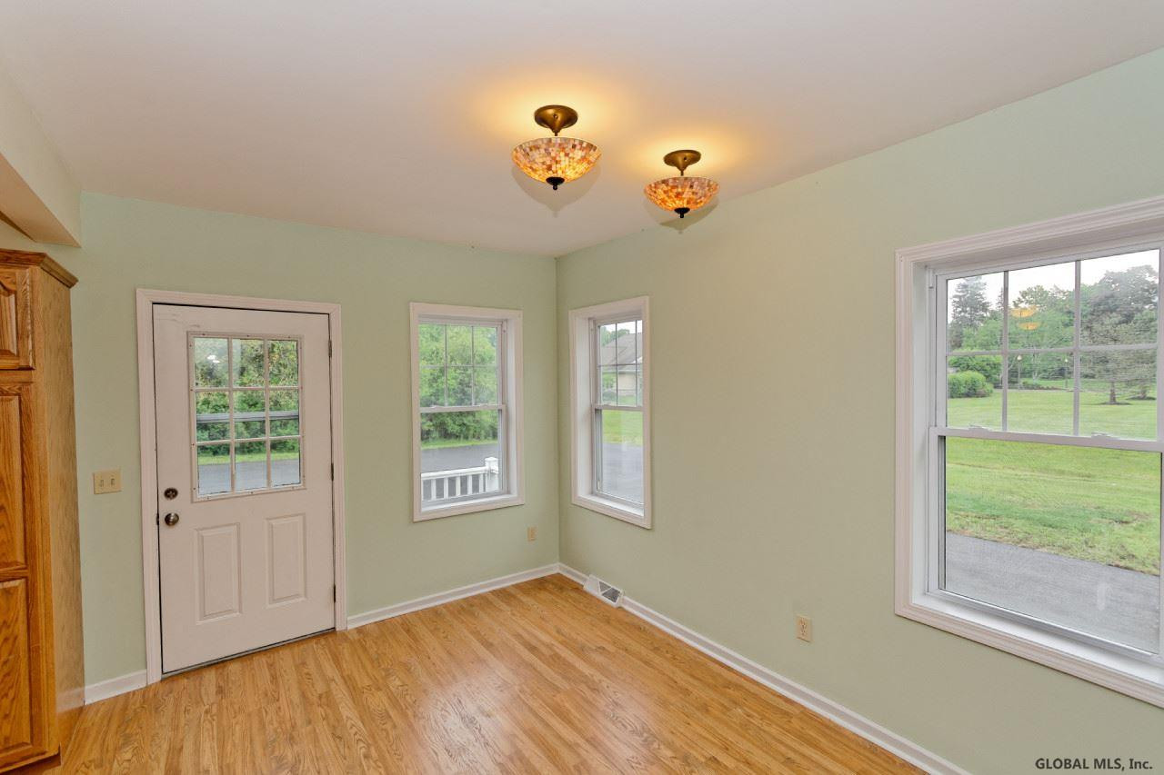 2841 Troy Schenectady Road Niskayuna, NY 12309 - Photo 10 of 25 Photo 10