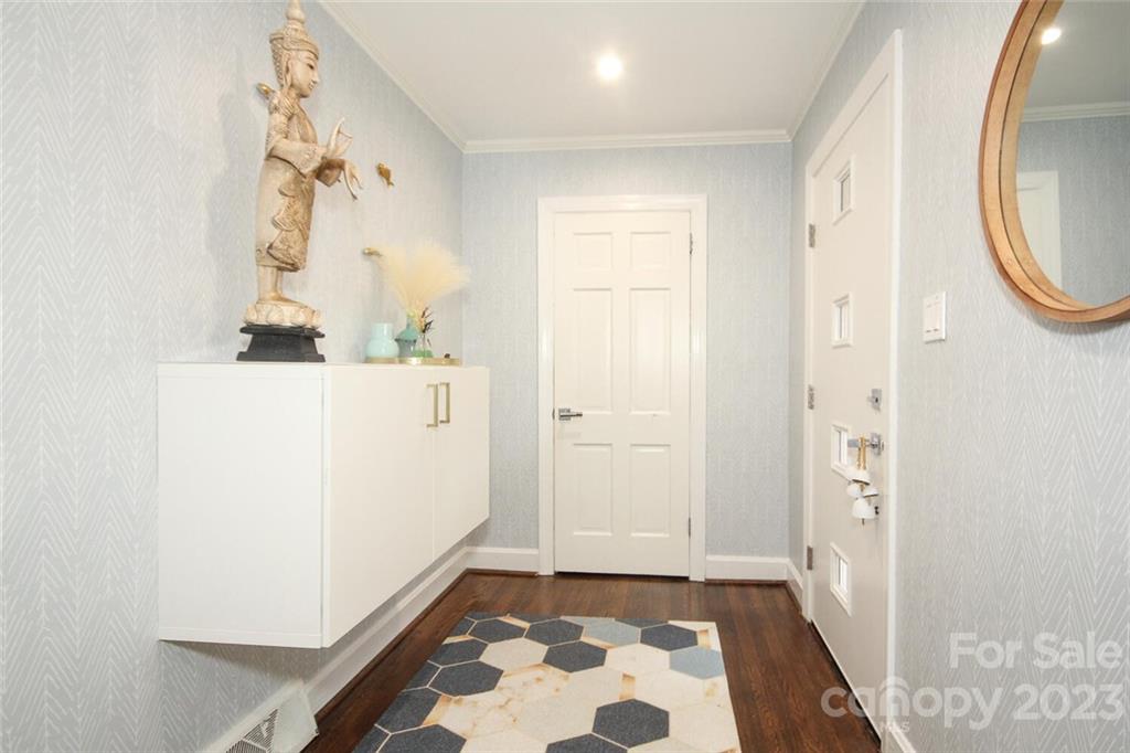 801 Fairbanks Road Charlotte, NC 28210 - Photo 2 of 39