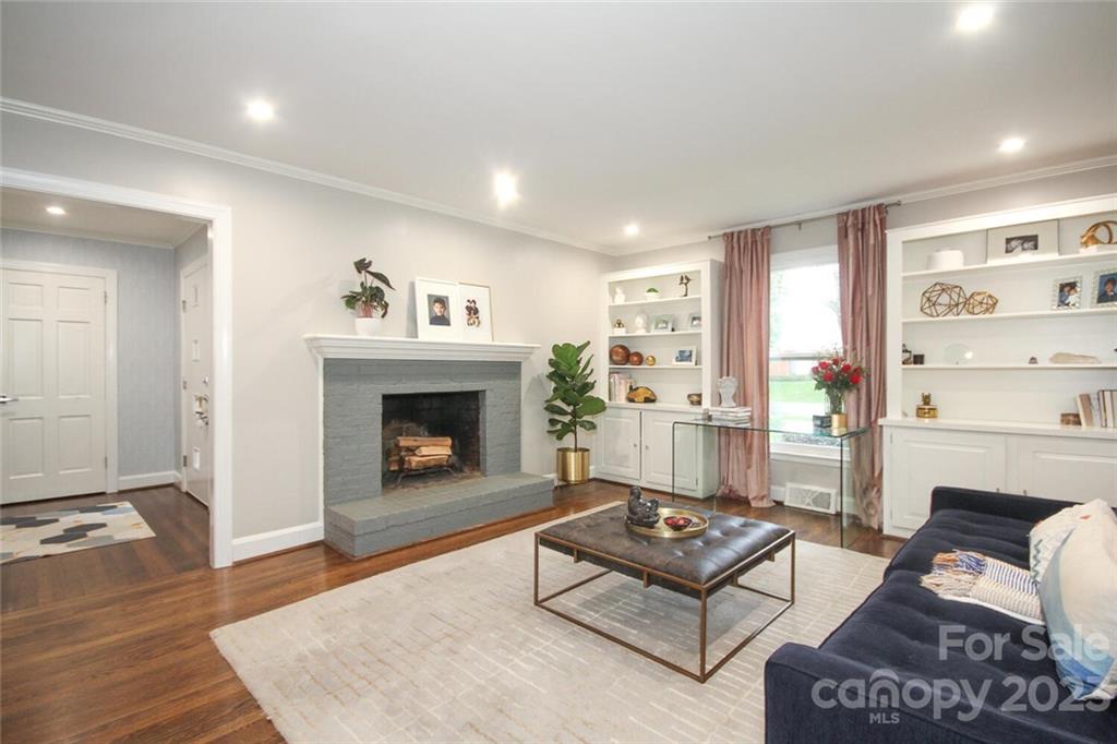801 Fairbanks Road Charlotte, NC 28210 - Photo 4 of 39