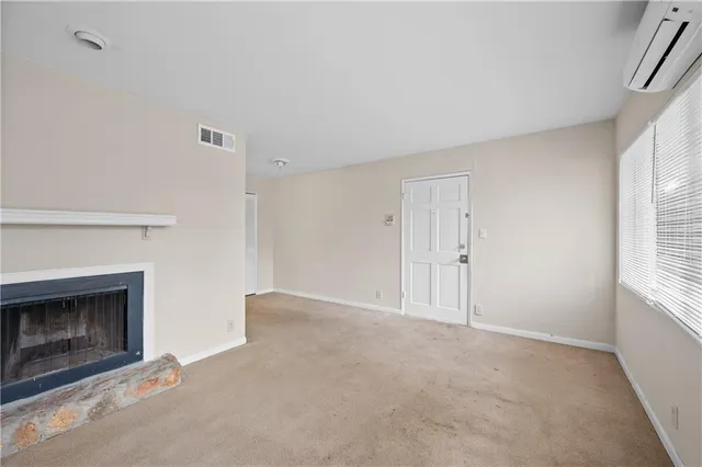 $1,000 | 11 Peachtree Hills Avenue Northeast, Unit B5, Atlanta, GA 30305