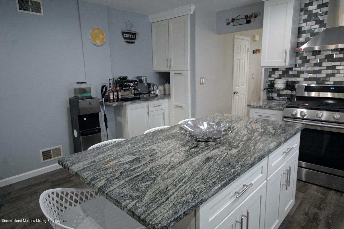 91 Highland Road Staten Island, NY 10308 - Photo 7 of 46 EBDAE628-34B4-4A8E-A8E5-2B2206640454