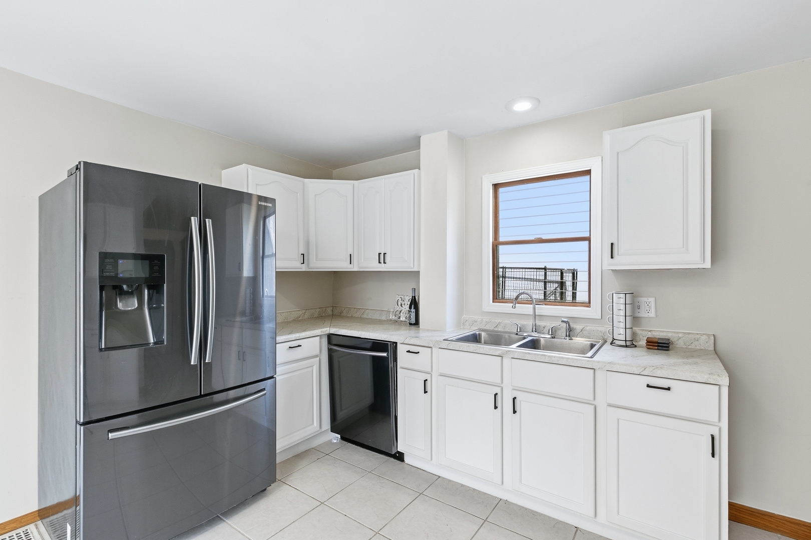 1210 3rd Street Moline, IL 61265 - Photo 21 of 42