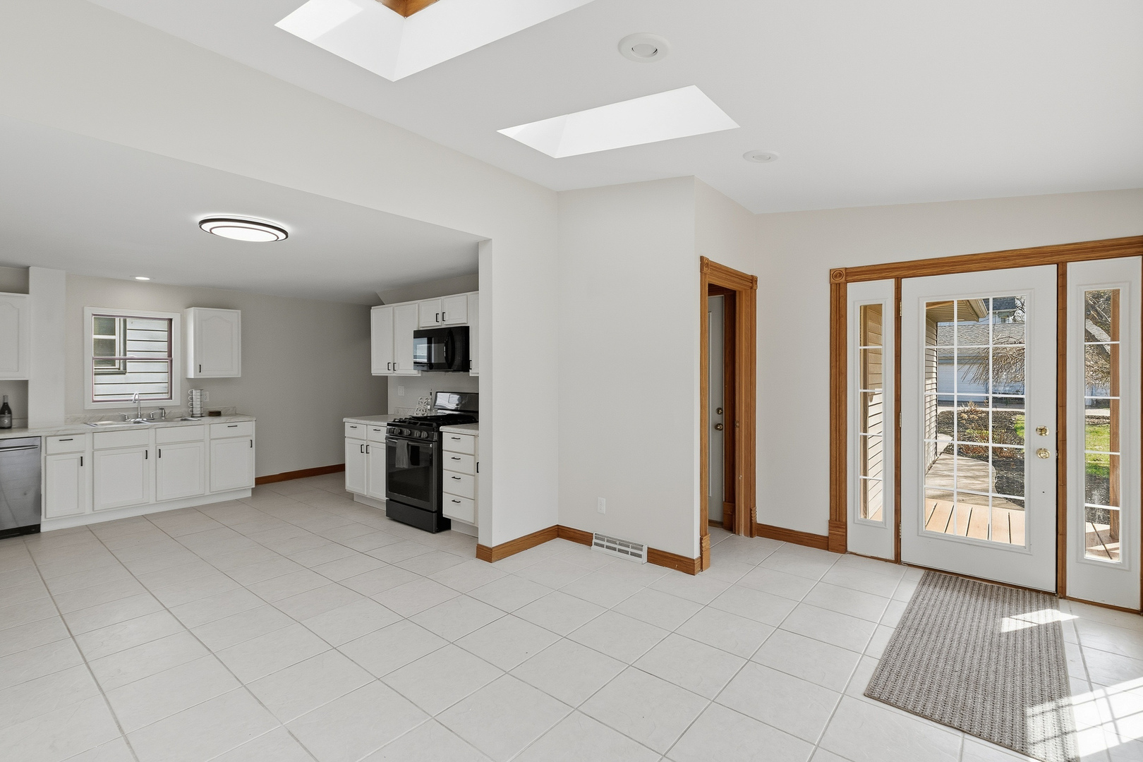 1210 3rd Street Moline, IL 61265 - Photo 23 of 42