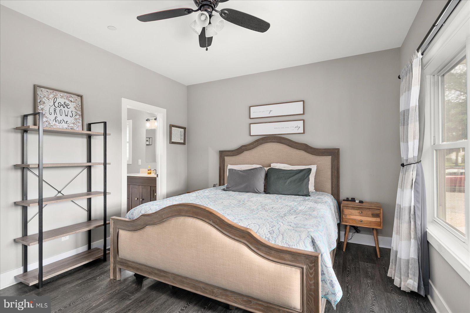 6996 Powellville Road Willards, MD 21874 - Photo 27 of 61 Master bedroom