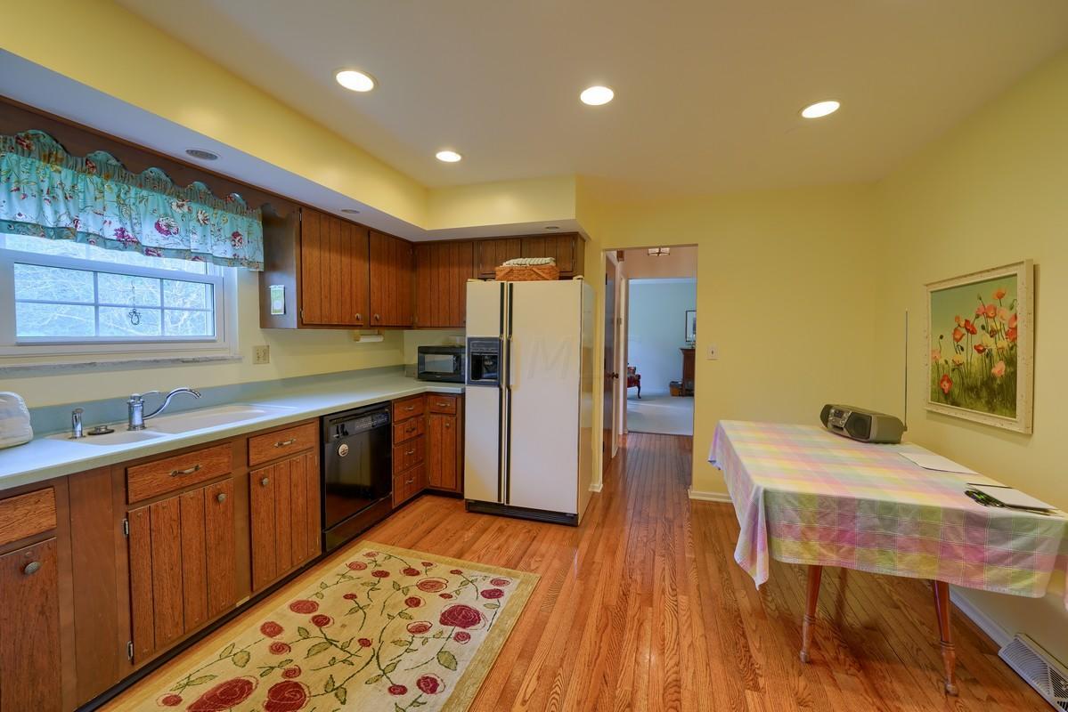 583 Cheshire Road Delaware, OH 43015 - Photo 11 of 25 Gallery Image 11