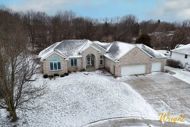 $699,000 | 5009 Red Maple Court Southwest, Wyoming, MI 49418
