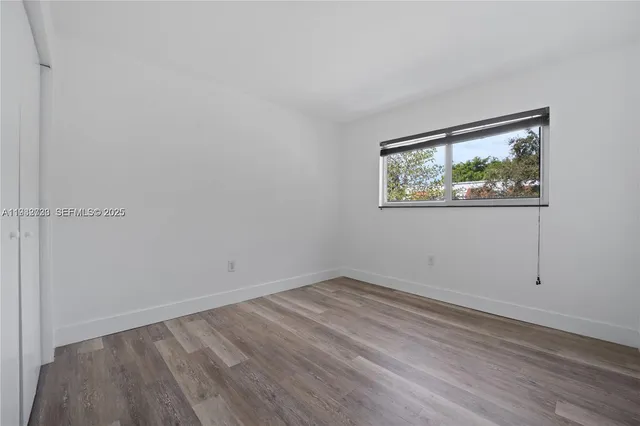 $2,450 | 3200 Mary Street, Unit 7, Miami, FL 33133