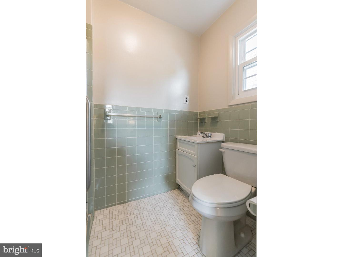 216 Rockglen Road Wynnewood, PA 19096 - Photo 10 of 22 Bathroom