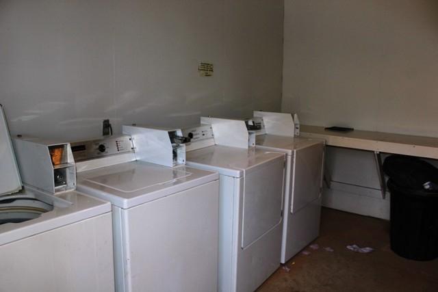 2865 Chestnut Hill Road, Unit 18 Rocky Mount, VA 24151 - Photo 3 of 30 Laundry