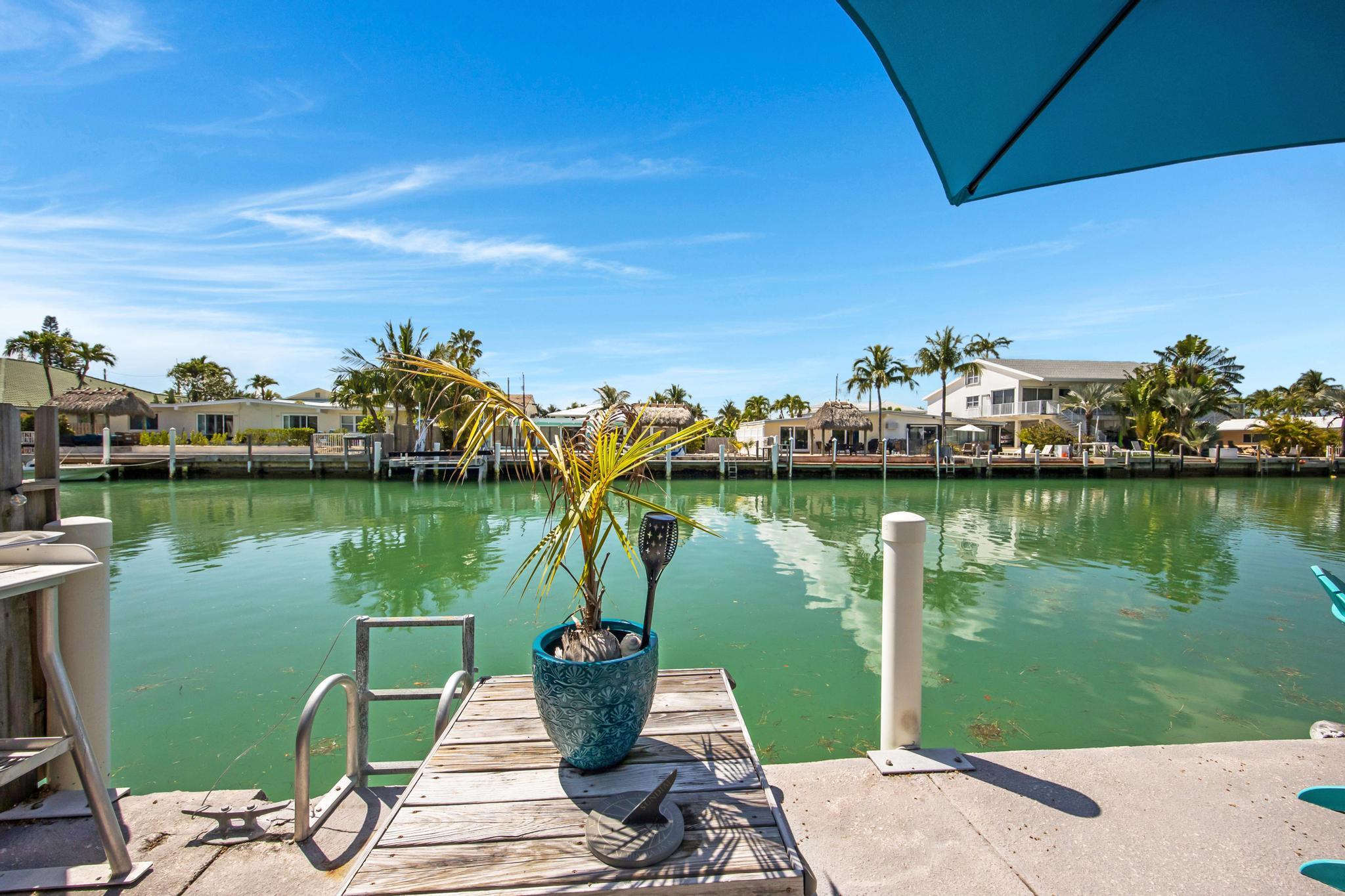 351 8th Street Key Colony Beach, FL 33051 - Photo 34 of 38 a lake view with a lake view