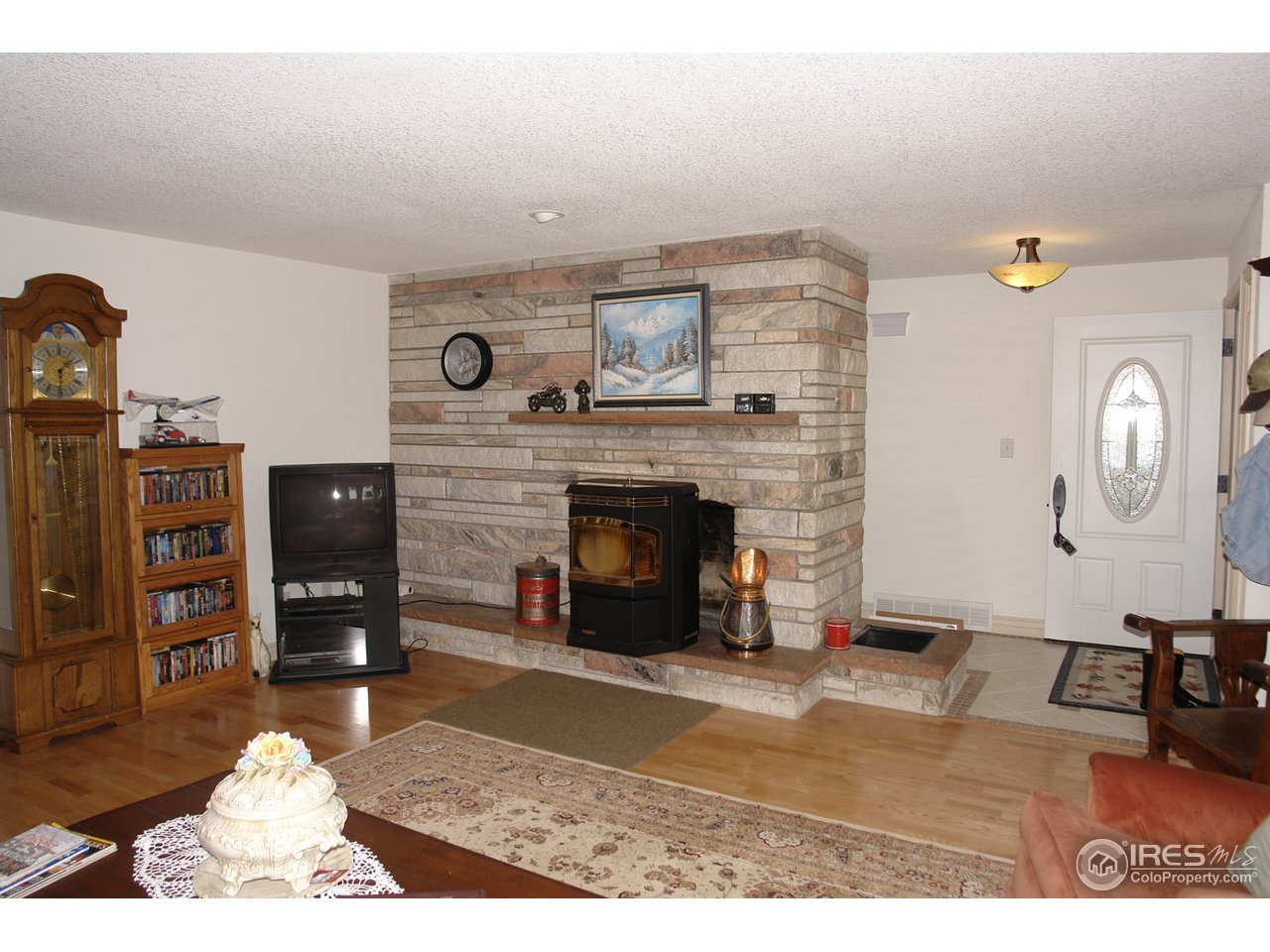 2206 West Prospect Road Fort Collins, CO 80526 - Photo 3 of 18 Main Floor Living Room