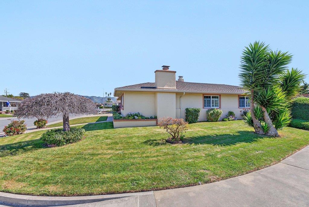 97 Logan Street Watsonville, CA 95076 - Photo 4 of 57