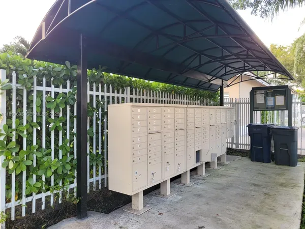 $425,000 | 13906 Southwest 173rd Terrace, Unit 13906, Miami, FL 33177