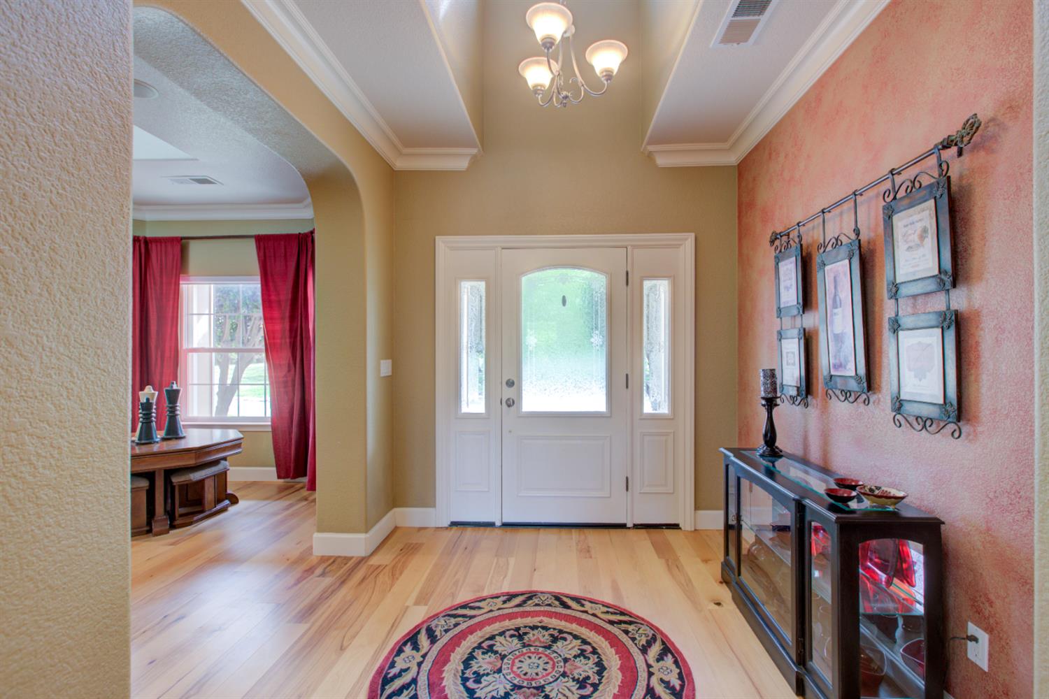 1054 Townhill Road Oakdale, CA 95361 - Photo 4 of 60