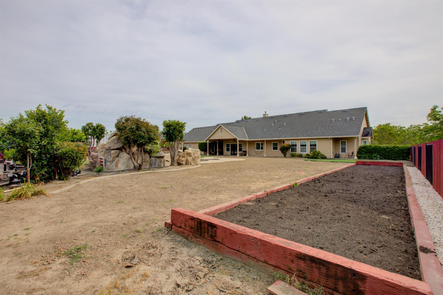 1054 Townhill Road Oakdale, CA 95361 - Photo 55 of 60