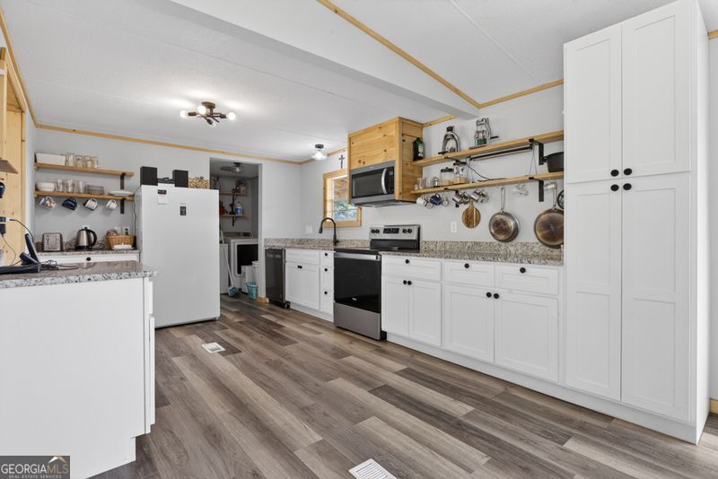 209 Sam Bruce Road Royston, GA 30662 - Photo 8 of 30
