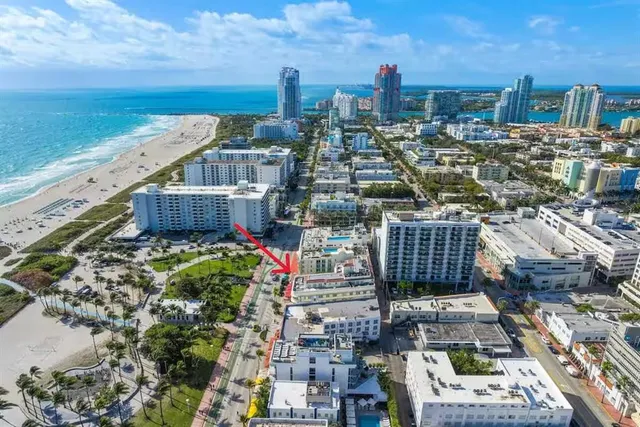 $1,400,000 | 530 Ocean Drive, Unit 103A/104, Miami Beach, FL 33139