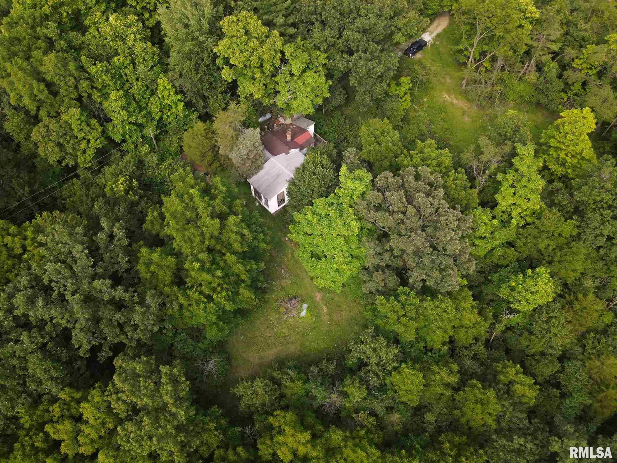 1543 Hickory Point Road Metamora, IL 61548 - Photo 6 of 19 Gallery Image 6