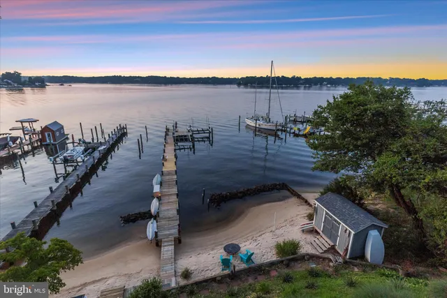 $2,000,000 | 330 South Riverside Drive, Crownsville, MD 21032