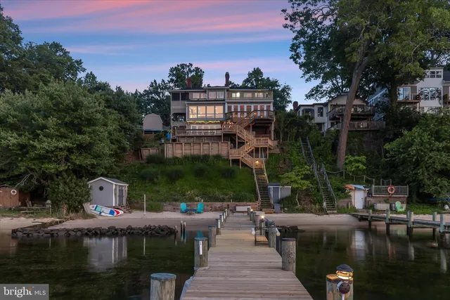 $2,000,000 | 330 South Riverside Drive, Crownsville, MD 21032