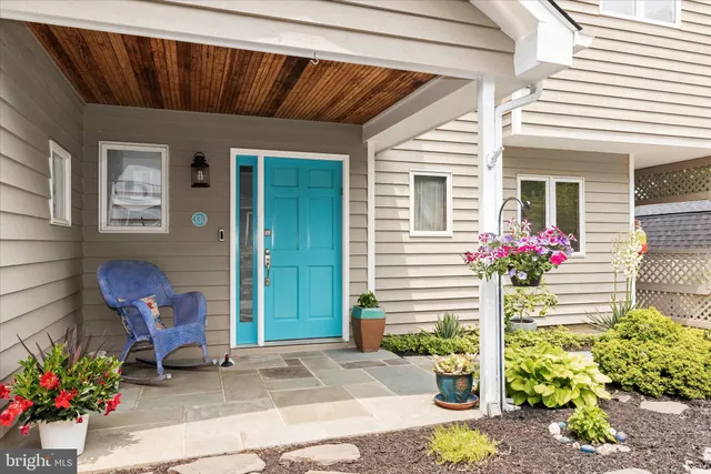 $2,000,000 | 330 South Riverside Drive, Crownsville, MD 21032