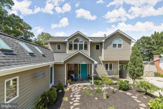 $2,000,000 | 330 South Riverside Drive, Crownsville, MD 21032