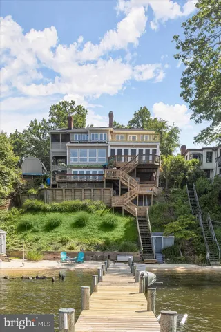 $2,000,000 | 330 South Riverside Drive, Crownsville, MD 21032