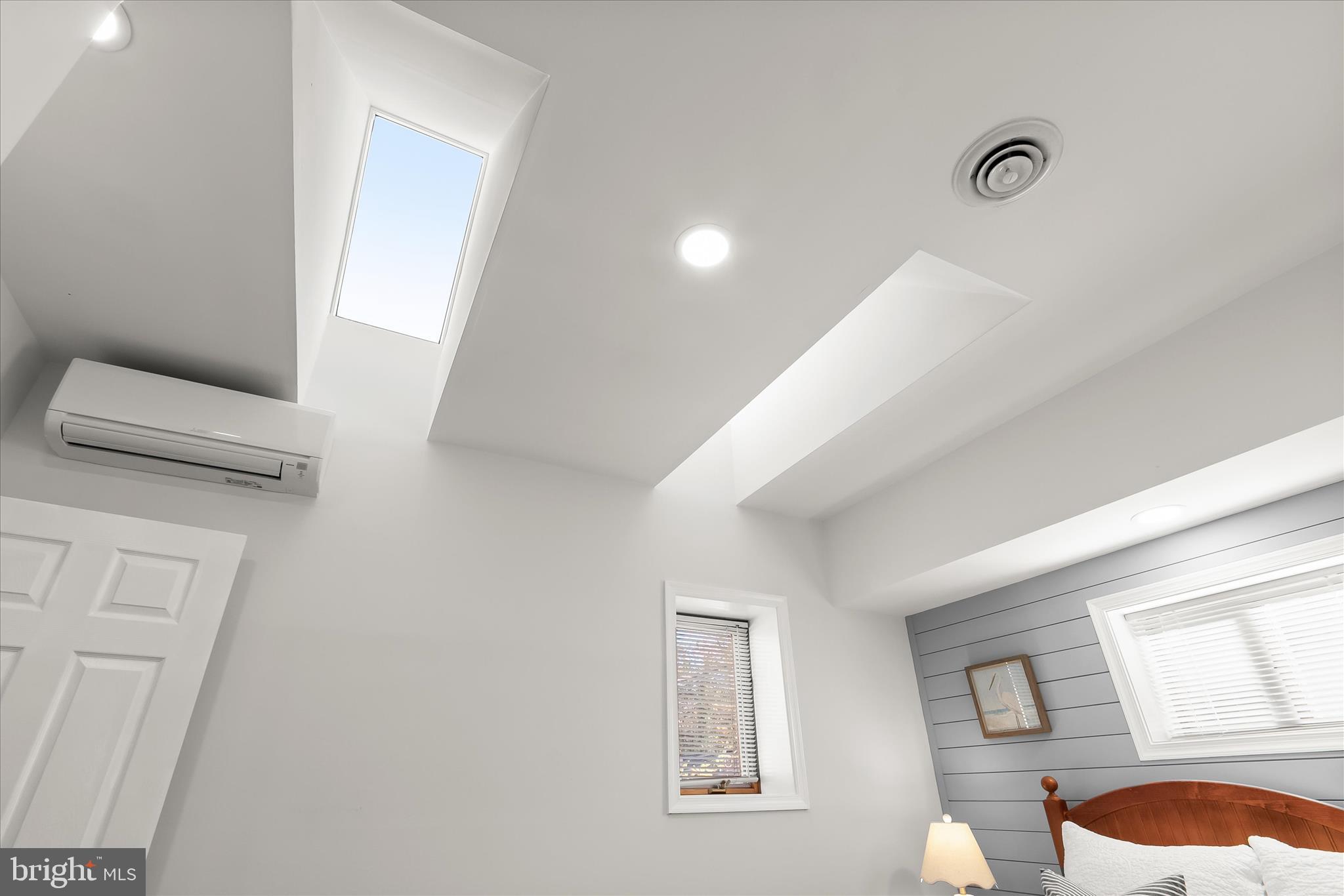 330 South Riverside Drive Crownsville, MD 21032 - Photo 47 of 137 Skylights in Guest Suite