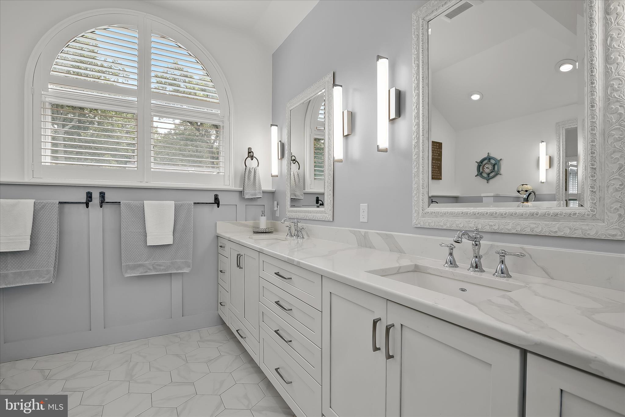 330 South Riverside Drive Crownsville, MD 21032 - Photo 59 of 137 Double Vanity