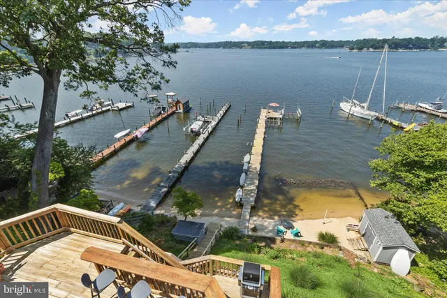 $2,000,000 | 330 South Riverside Drive, Crownsville, MD 21032