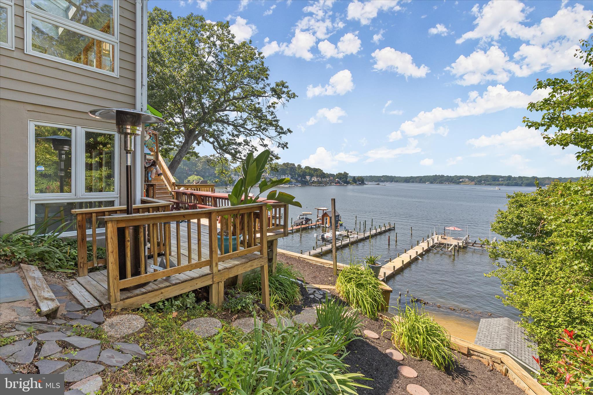 330 South Riverside Drive Crownsville, MD 21032 - Photo 86 of 137 Side Deck Entry