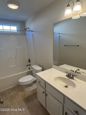 $1,450 | 2321 Sadler Drive, Unit A, Winterville, NC 28590