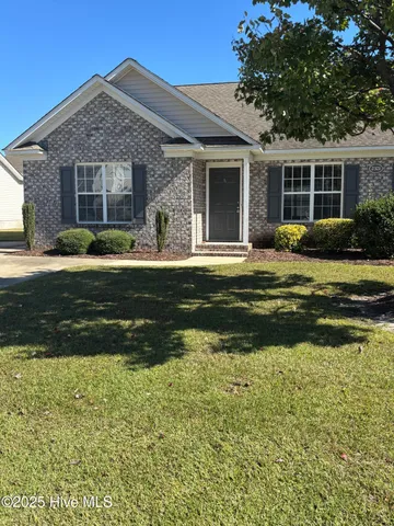 $1,450 | 2321 Sadler Drive, Unit A, Winterville, NC 28590